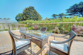 comfortable, superb south terrace